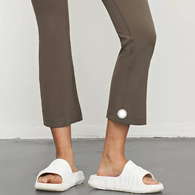 High-Waist Shaping Slim-Fit Yoga Pants